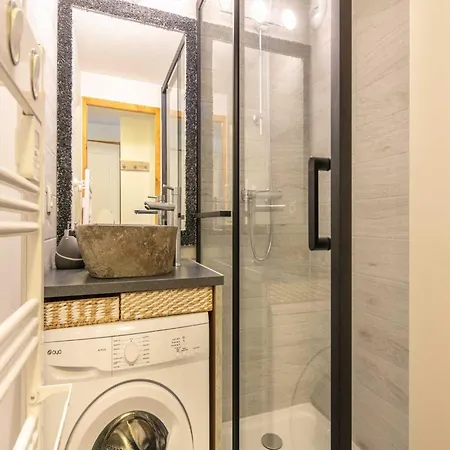 Apt In Chamrousse, 50m From Ski Slope